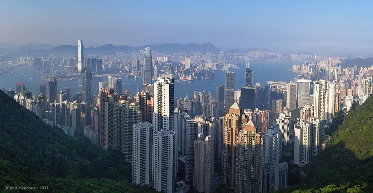  The Hong Kong skyline from Victoria peak